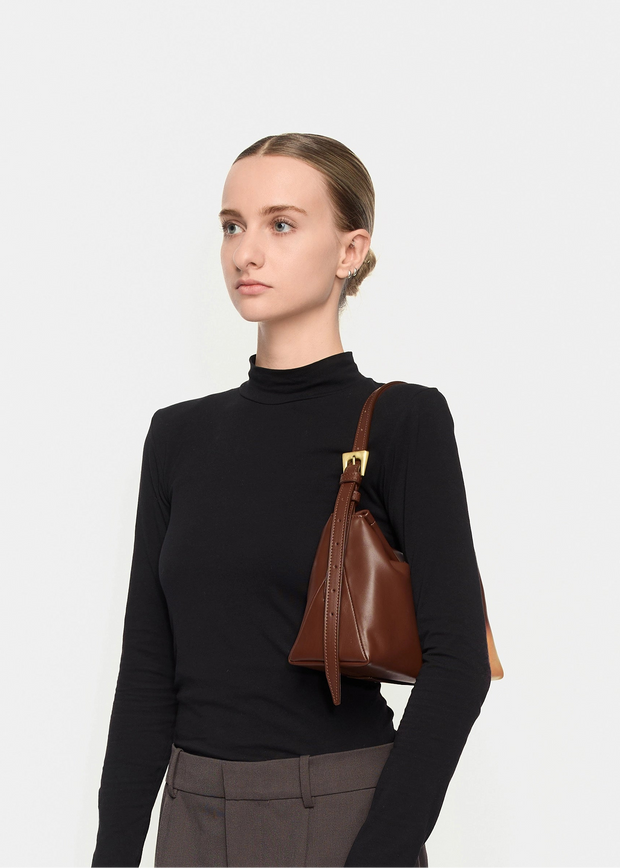 długość paska: 145cm
torebka: briosche mini
